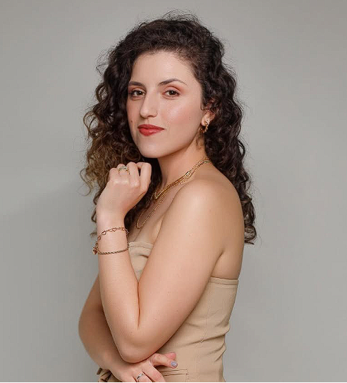 Foto de Rafaela Almeida, fisioterapeuta em Itapetininga